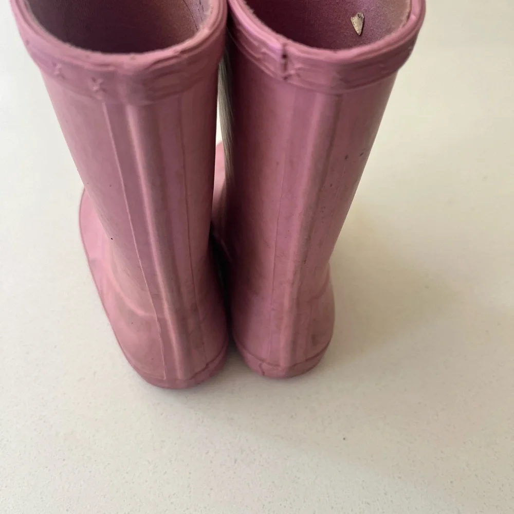 Hunter Soft Pink Mid-Calf Rubber Rain Boots